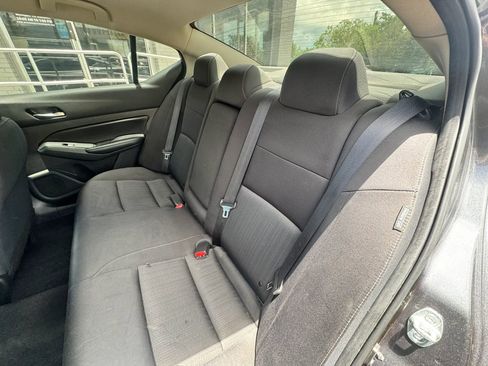Used 2021 Nissan Altima 2.5 S FWD image 18