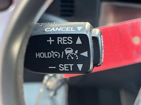 Used 2022 Toyota Tacoma SR5 image 42