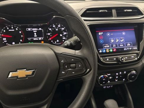 Used 2023 Chevrolet TrailBlazer LT w/ Convenience Package image 42