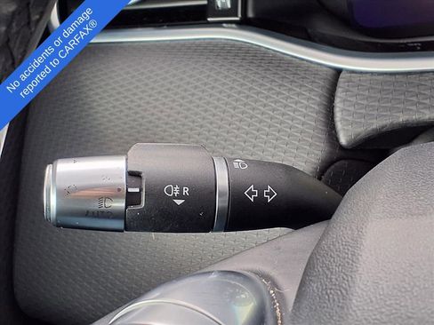 Used 2020 Land Rover Range Rover Evoque S image 22