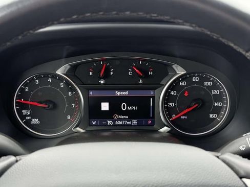 Used 2023 GMC Acadia SLT image 17