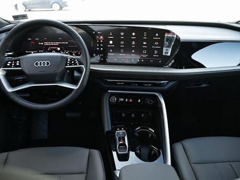 New 2025 Audi Q5 Premium Plus image 26