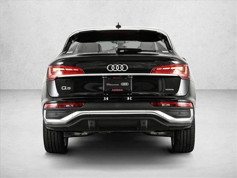 Certified 2025 Audi Q5 2.0T Premium Plus w/ Premium Plus Package AWD/4WD image 7