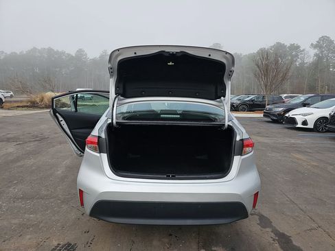 Used 2024 Toyota Corolla LE image 16
