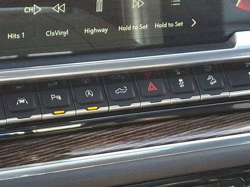 Used 2023 GMC Sierra 1500 Elevation w/ Elevation Premium Package image 30