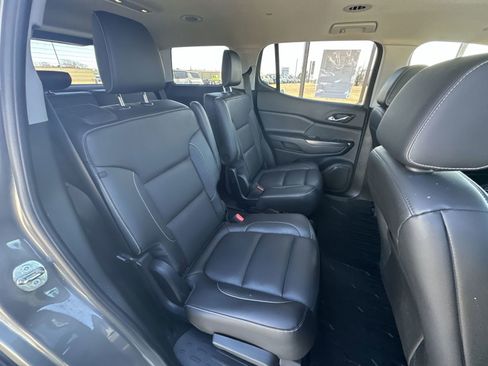 Used 2019 GMC Acadia SLT image 27