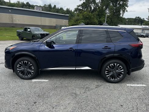 New 2026 Nissan Rogue Platinum AWD/4WD image 4