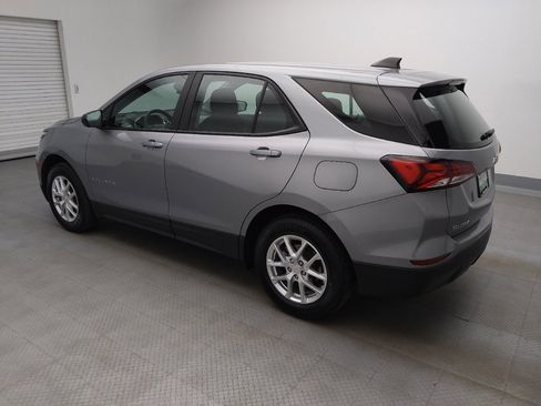 Used 2024 Chevrolet Equinox LS image 3