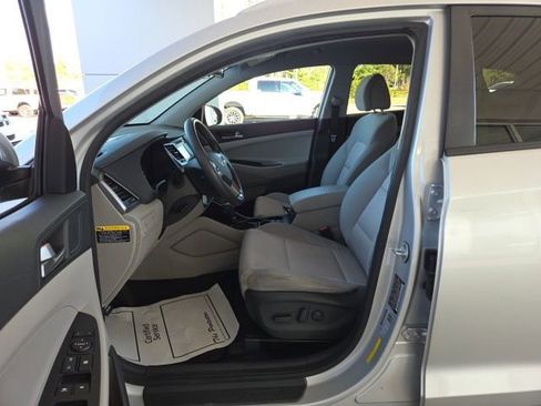 Used 2017 Hyundai Tucson SE AWD/4WD image 15