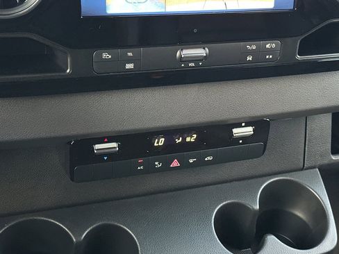 New 2025 Mercedes-Benz Sprinter 2500 image 14