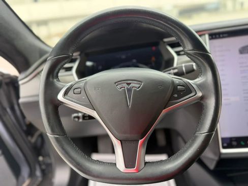 Used 2016 Tesla Model S 60 image 29