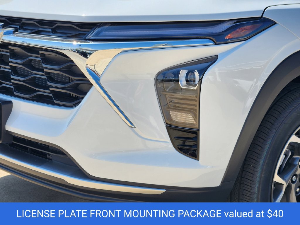 New 2026 Chevrolet Trax LT w/ Driver Confidence Package FWD image 7