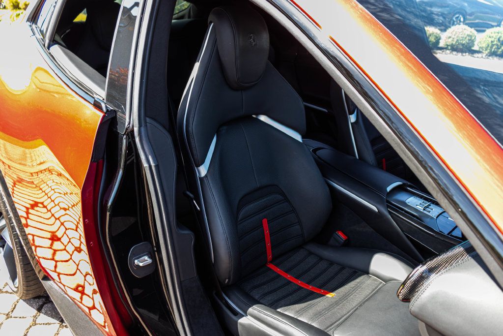 Used 2023 Ferrari Purosangue AWD/4WD image 59