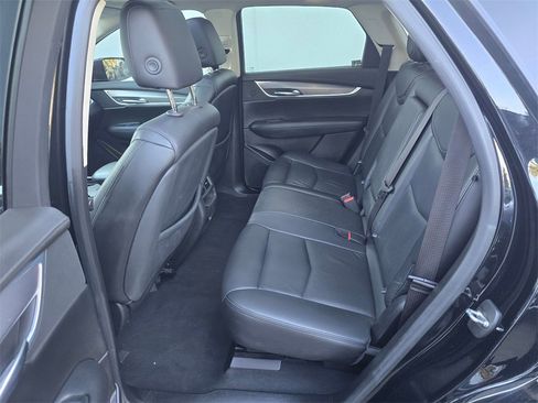 Used 2018 Cadillac XT5 Luxury w/ Driver Awareness Package image 49