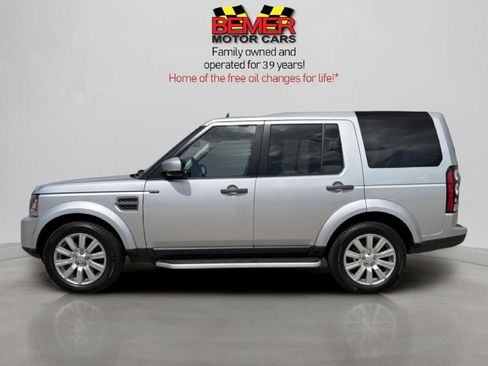Used 2016 Land Rover LR4 image 2