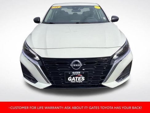 Used 2025 Nissan Altima 2.5 SV image 2