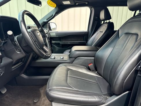 Used 2021 Ford Expedition Max Limited image 11