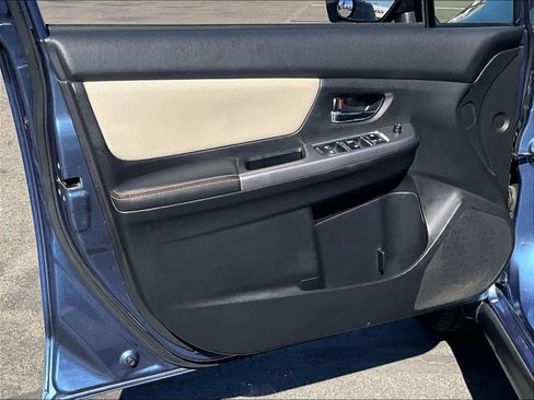 Used 2016 Subaru Crosstrek 2.0i Limited image 24