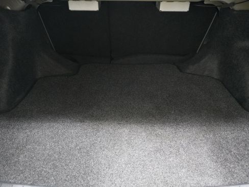 Used 2013 Toyota Corolla L image 19