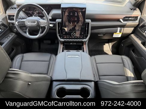 New 2026 GMC Yukon Denali w/ Denali Reserve Package AWD/4WD image 10