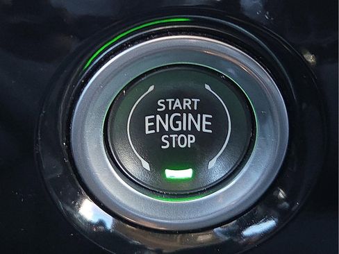 Certified 2023 Chevrolet Silverado 1500 RST image 17