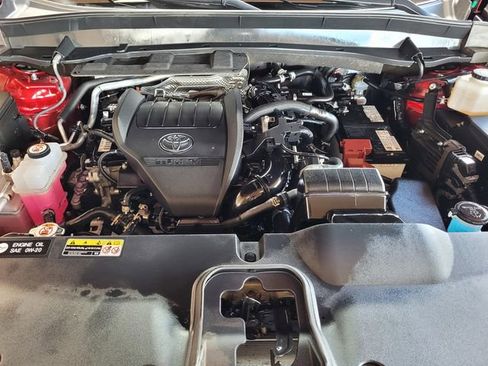 Certified 2024 Toyota Grand Highlander AWD image 34