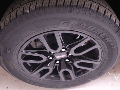 New 2026 GMC Sierra 1500 Pro w/ Graphite Edition image 35