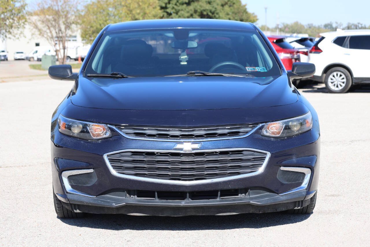Used 2017 Chevrolet Malibu LS FWD image 2