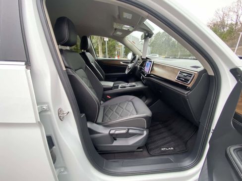 Certified 2024 Volkswagen Atlas SE AWD/4WD image 31