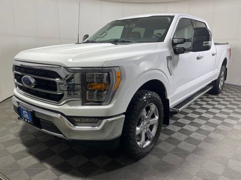 Used 2022 Ford F150 XLT w/ Equipment Group 302A High AWD/4WD image 4