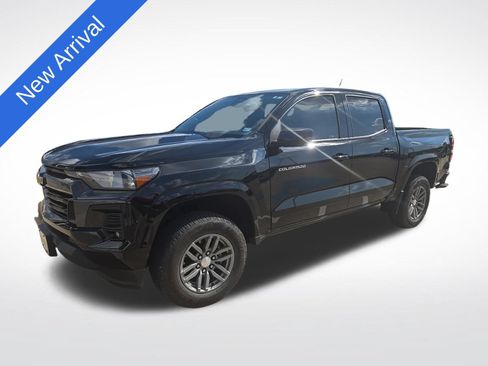 Used 2024 Chevrolet Colorado LT w/ LT Convenience Package RWD image 1