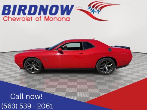 Used 2015 Dodge Challenger R/T Plus image 1
