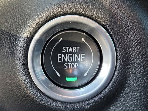 Used 2022 GMC Sierra 1500 AT4 w/ AT4 Premium Package image 32