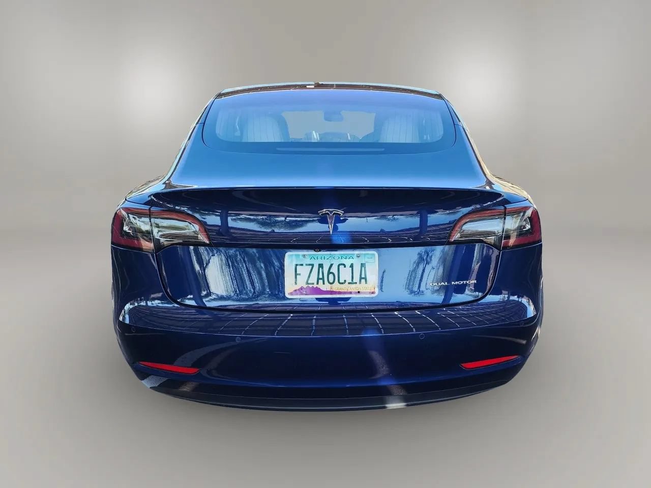Used 2018 Tesla Model 3 Long Range AWD/4WD image 3