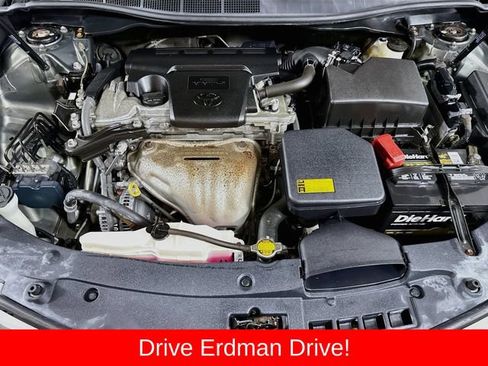 Used 2014 Toyota Camry LE FWD image 30