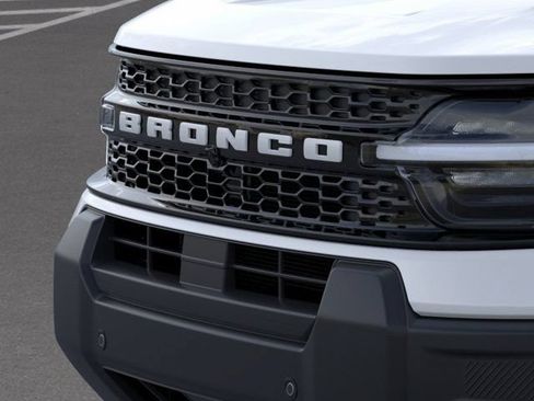 New 2026 Ford Bronco Sport Outer Banks w/ Outer Banks Tech Package+ AWD/4WD image 17