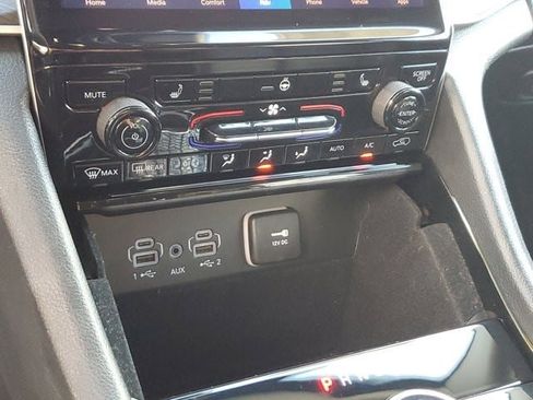 Certified 2021 Jeep Grand Cherokee L Limited RWD image 29