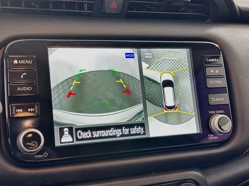 Used 2023 Nissan Kicks SR FWD image 19