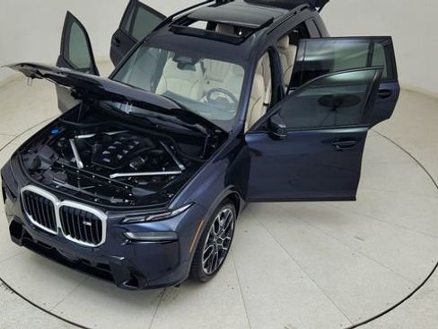 Used 2026 BMW X7 M60i AWD/4WD image 87