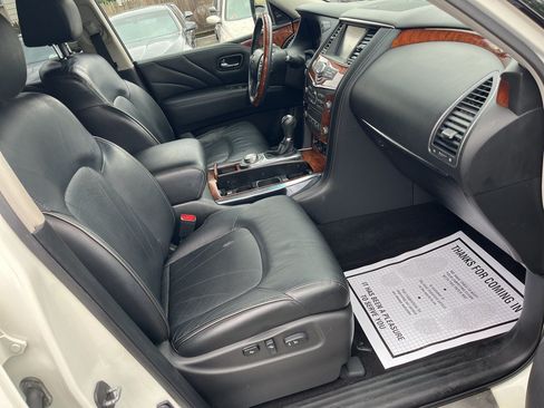 Used 2015 INFINITI QX80 4WD w/ Deluxe Technology Package image 13