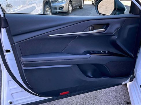 Certified 2025 Toyota Camry LE image 20