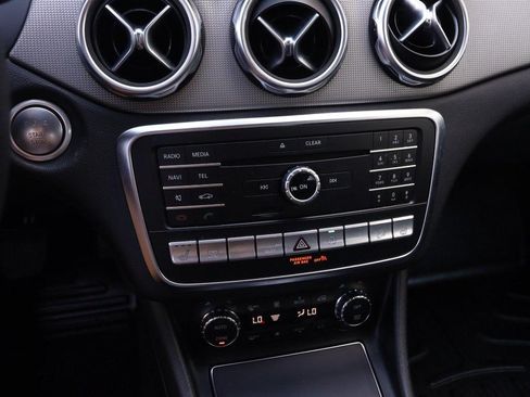 Used 2020 Mercedes-Benz GLA 250 4MATIC image 17