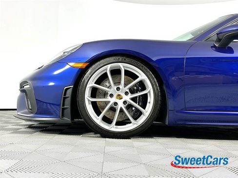 Used 2023 Porsche 718 Boxster Spyder RWD image 45