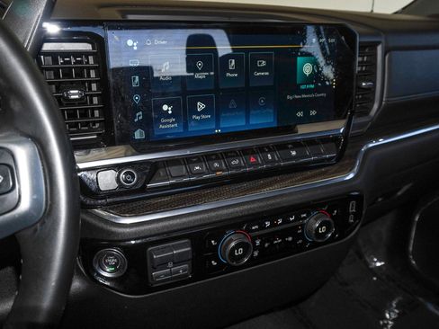 Used 2023 Chevrolet Silverado 1500 LT image 30