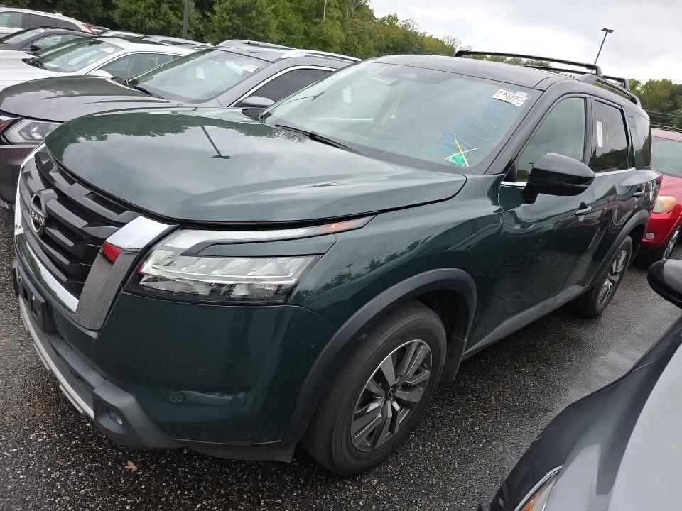 Used 2022 Nissan Pathfinder SL w/ Cargo Package AWD/4WD image 4