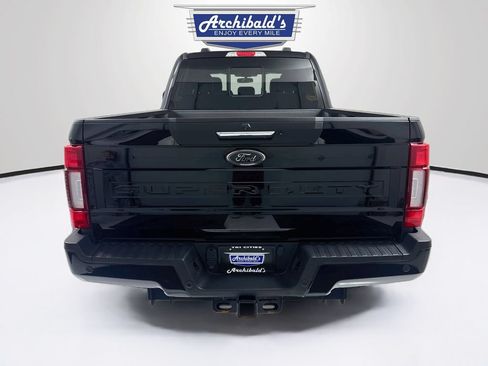 Used 2022 Ford F350 Lariat w/ Black Appearance Package AWD/4WD image 7