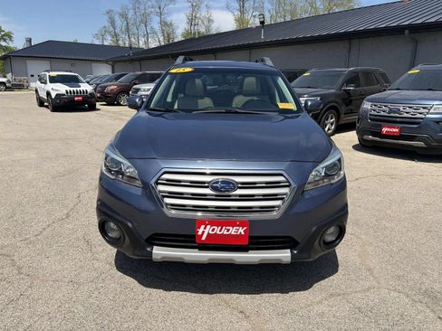 Used 2015 Subaru Outback 2.5i Limited AWD/4WD image 2
