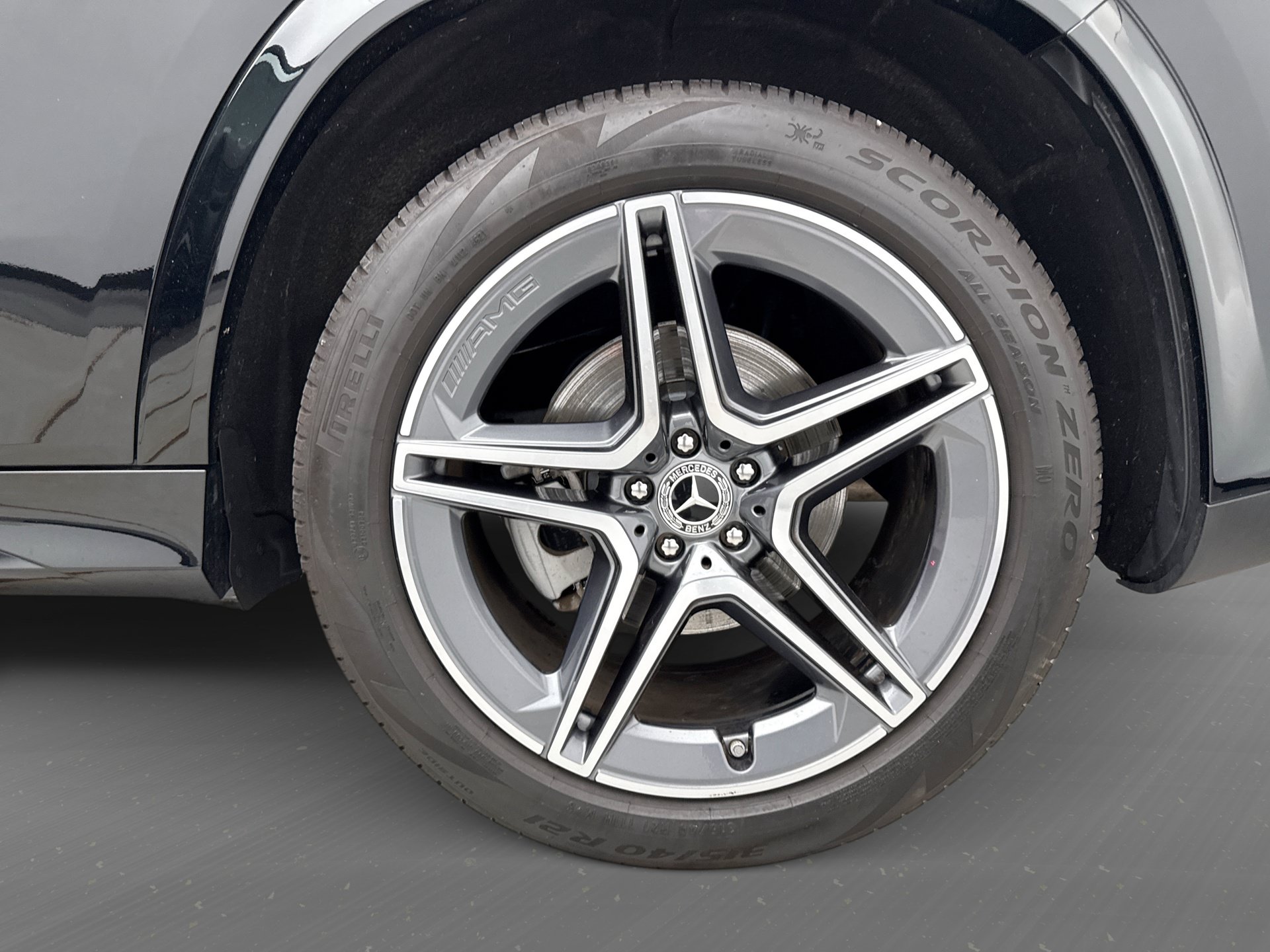 Used 2022 Mercedes-Benz GLS 450 4MATIC image 29
