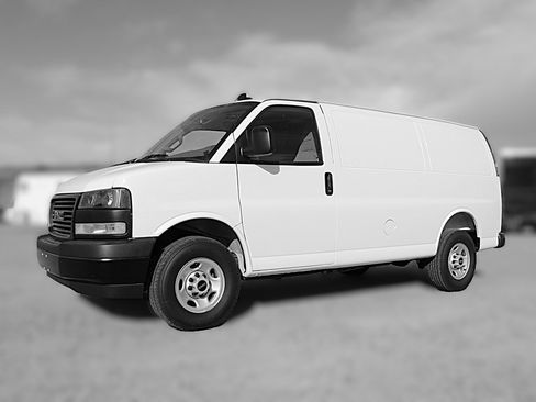 Used 2025 GMC Savana 2500 w/ Driver Convenience Package image 3
