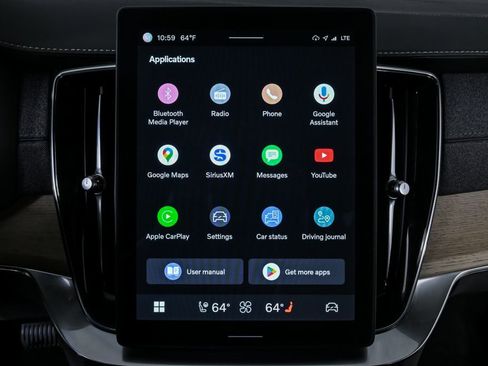 Certified 2025 Volvo XC90 B6 Plus image 15